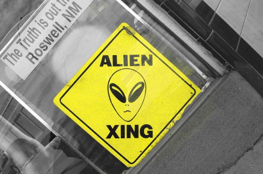 Alien_Xing_4889601316