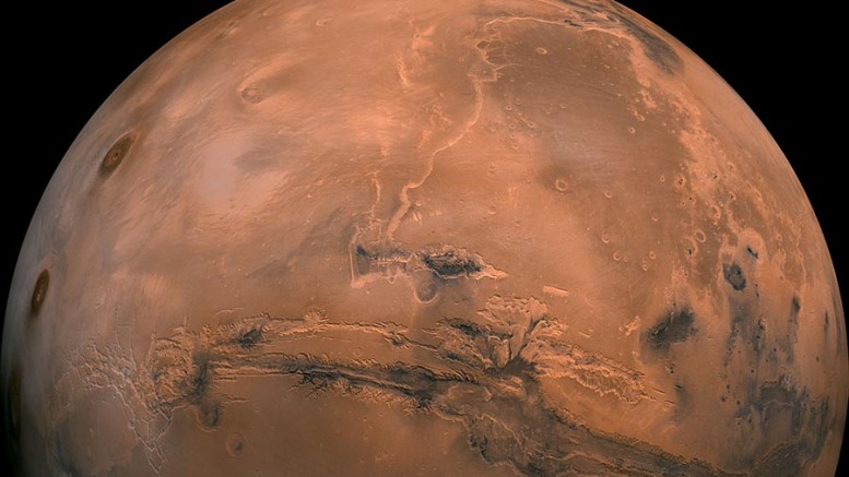 Organic materials may be covering Mars according to the Curiosity Rover